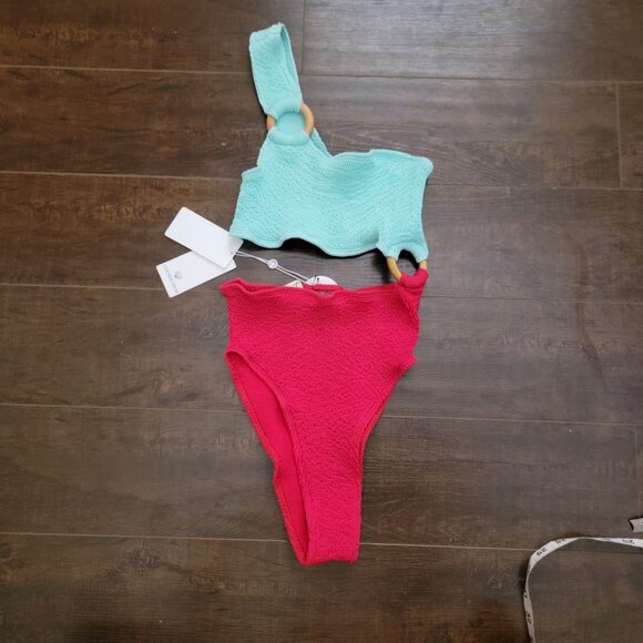 Free People x Cleonie Shell Maillot One Piece Swimsuit Womens Beach Luxury - Picture 2 of 6